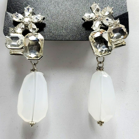Ali khan Earrings with rhinestones & white frosted stone dangle pierced gift box - Picture 1 of 5